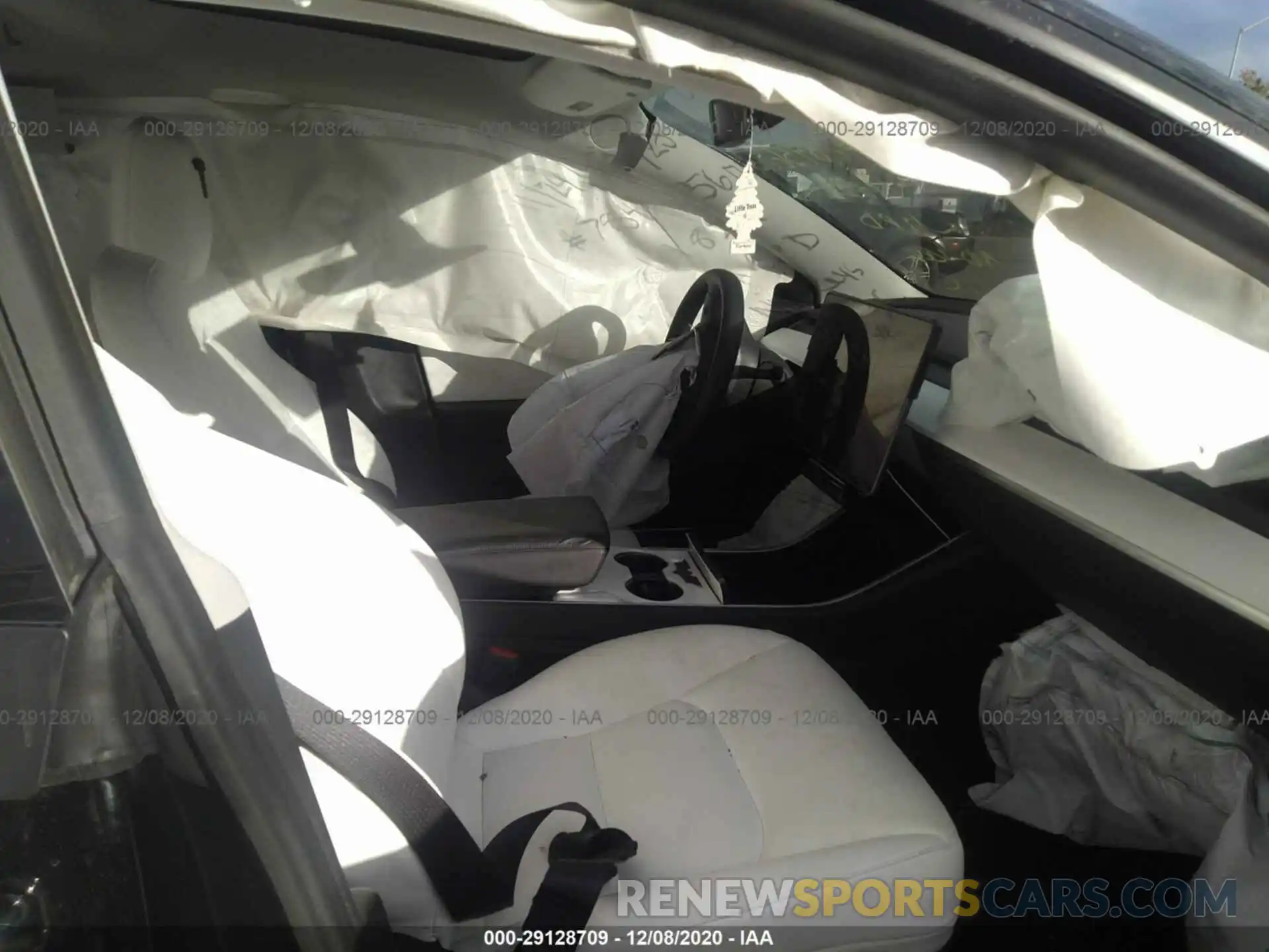 5 Photograph of a damaged car 5YJ3E1EA4LF745975 TESLA MODEL 3 2020