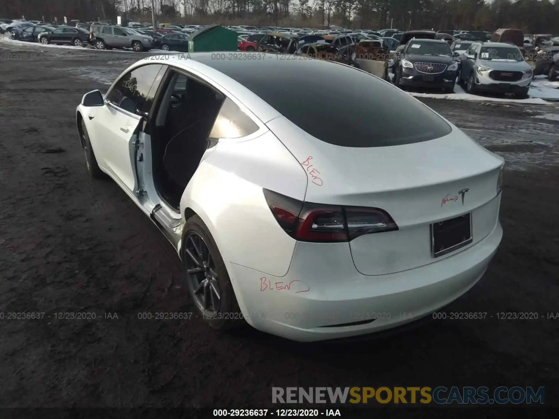 6 Photograph of a damaged car 5YJ3E1EA4LF747032 TESLA MODEL 3 2020