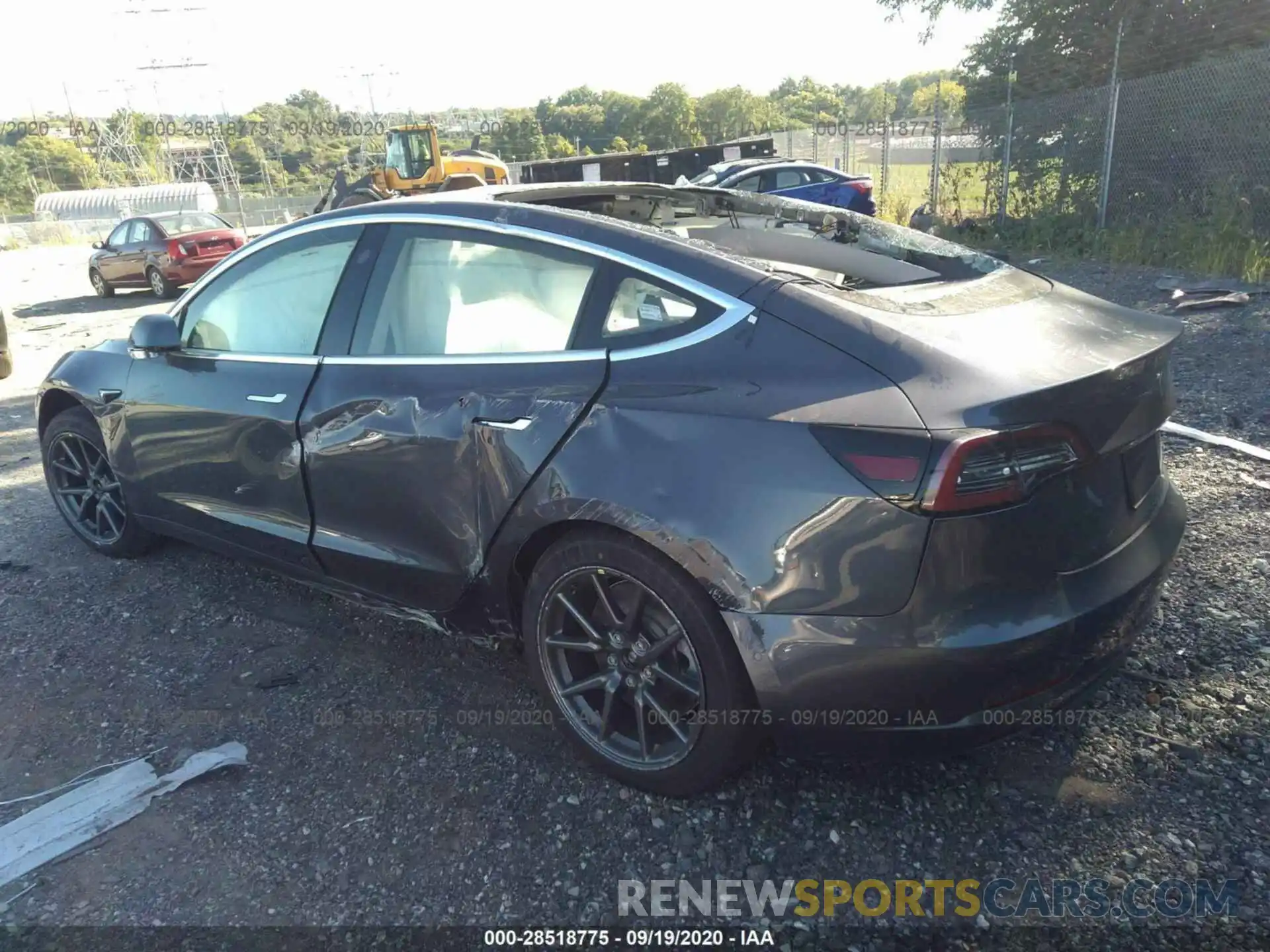 3 Photograph of a damaged car 5YJ3E1EA4LF783514 TESLA MODEL 3 2020