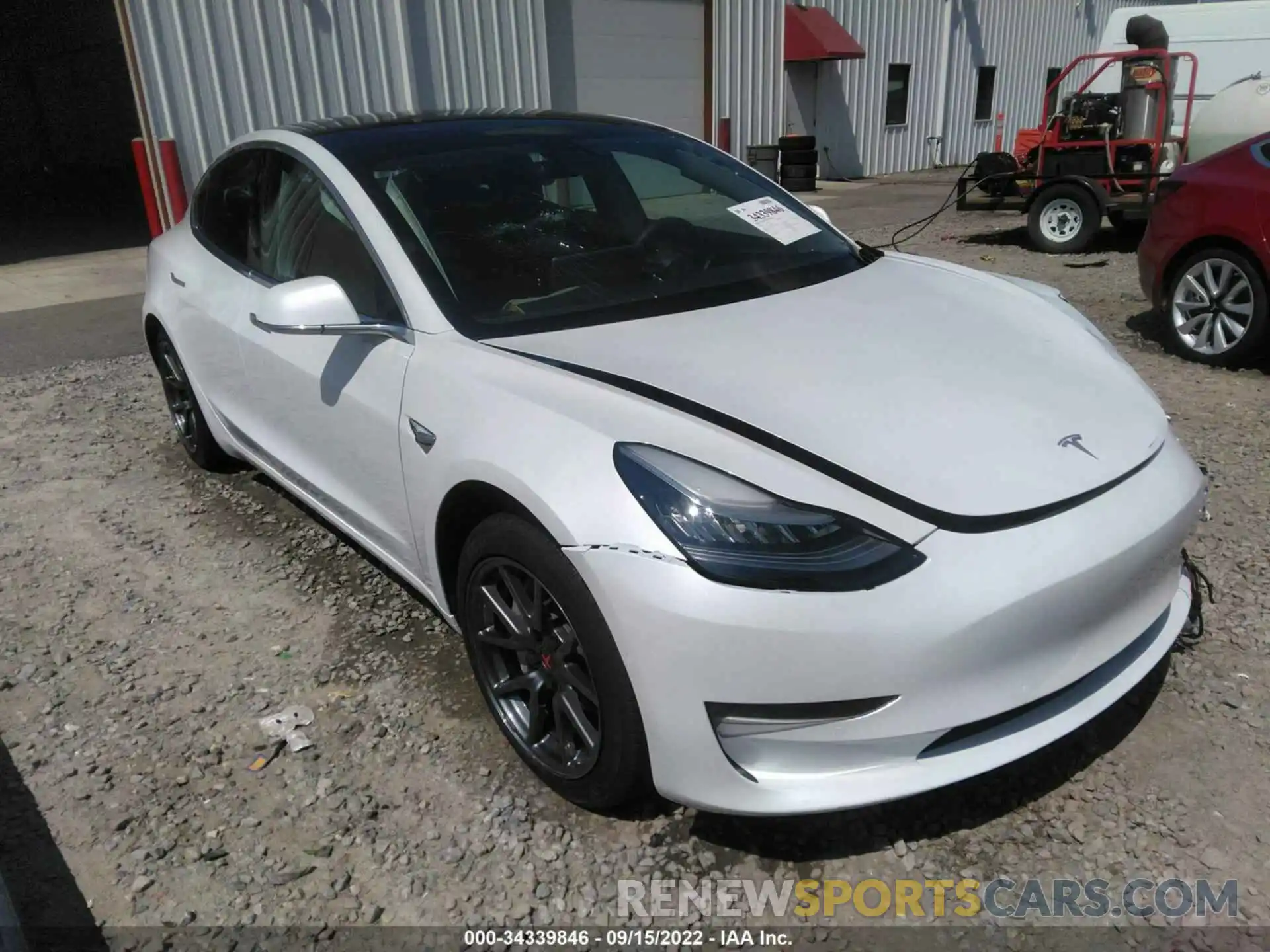 1 Photograph of a damaged car 5YJ3E1EA4LF796988 TESLA MODEL 3 2020