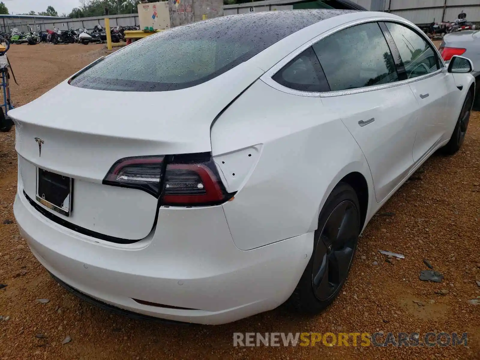 4 Photograph of a damaged car 5YJ3E1EA4LF797171 TESLA MODEL 3 2020