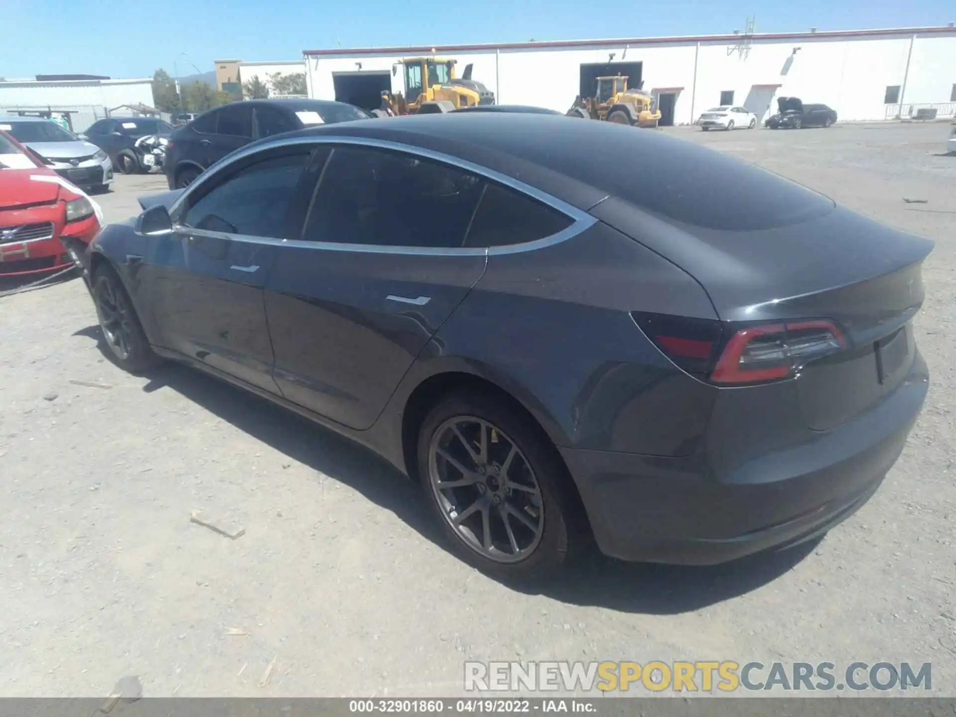 3 Photograph of a damaged car 5YJ3E1EA4LF798983 TESLA MODEL 3 2020