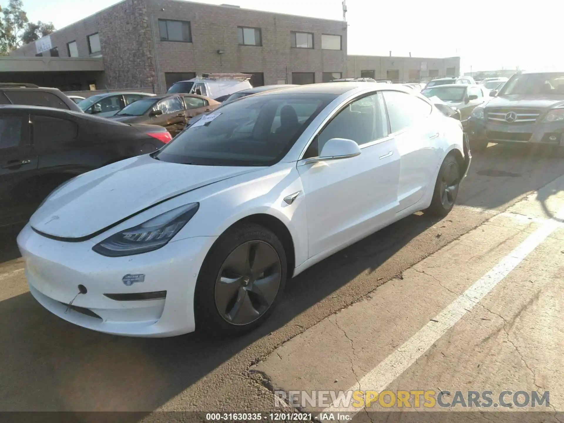 2 Photograph of a damaged car 5YJ3E1EA4LF805737 TESLA MODEL 3 2020