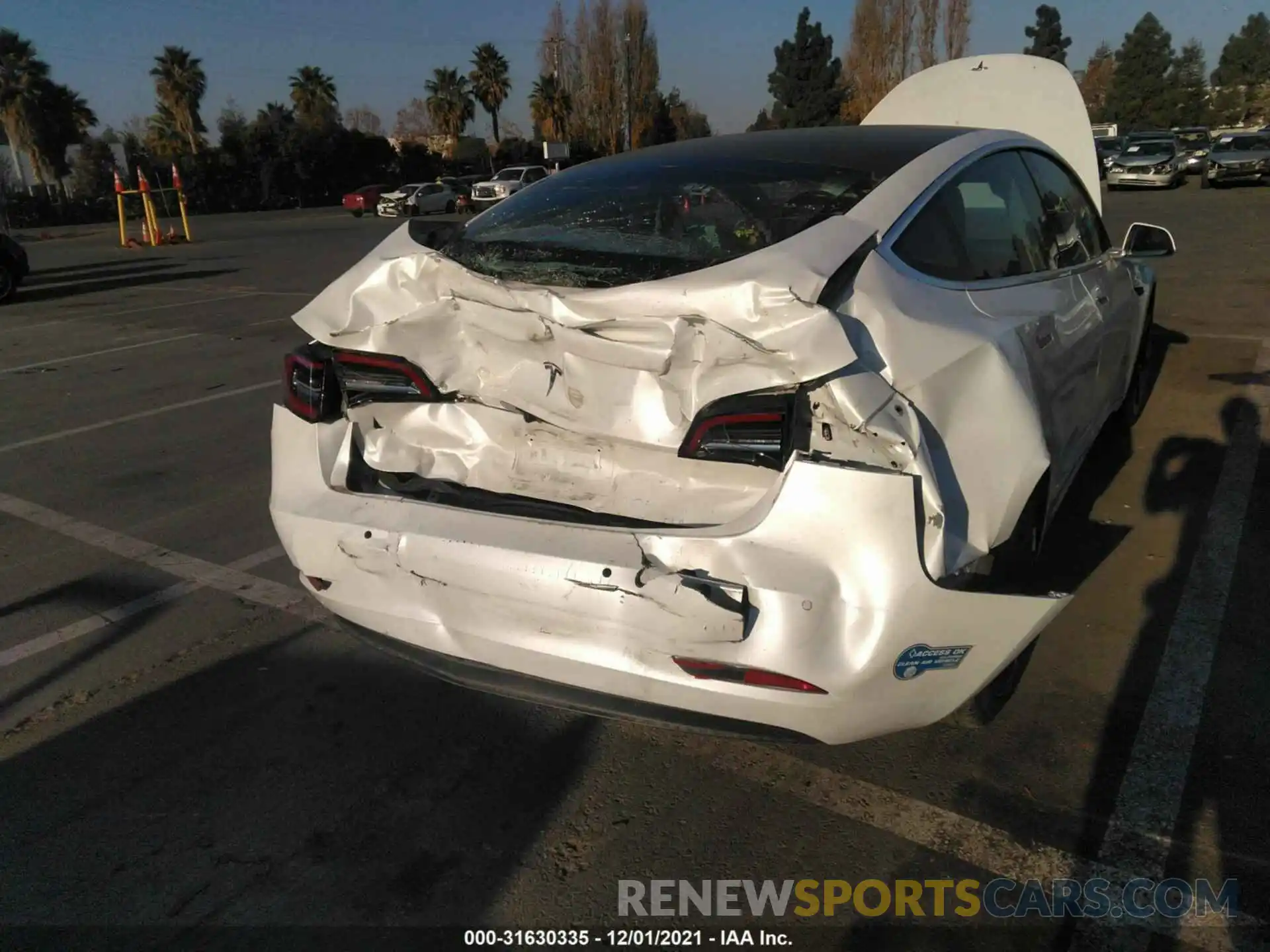 6 Photograph of a damaged car 5YJ3E1EA4LF805737 TESLA MODEL 3 2020