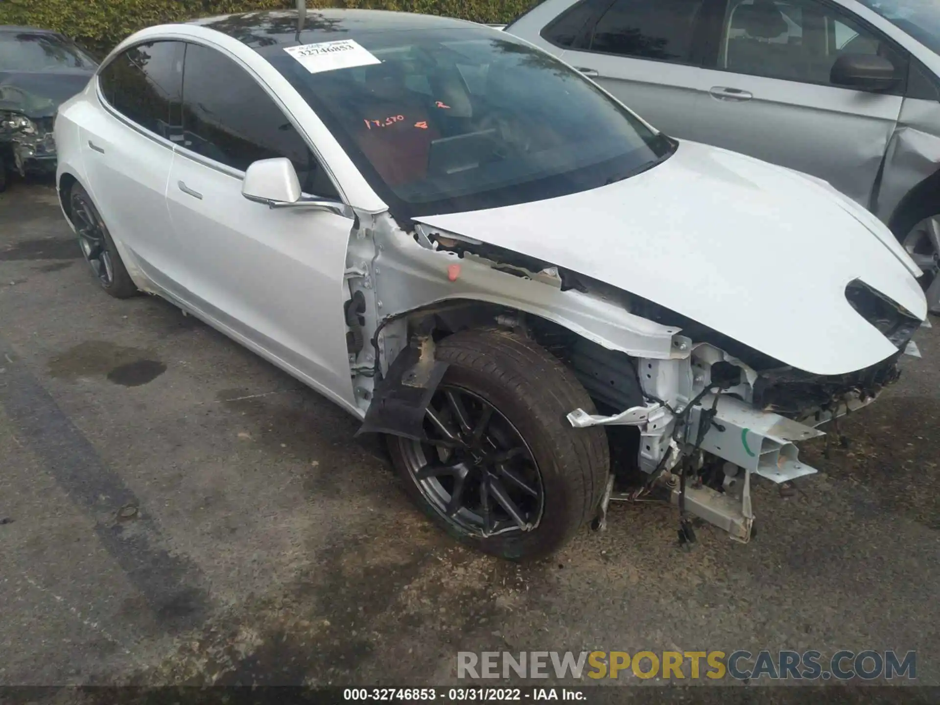 1 Photograph of a damaged car 5YJ3E1EA4LF807469 TESLA MODEL 3 2020