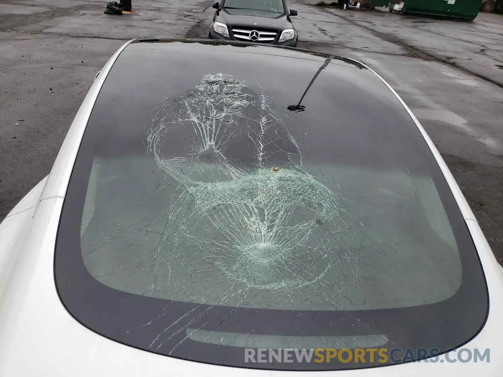 9 Photograph of a damaged car 5YJ3E1EA5LF590689 TESLA MODEL 3 2020