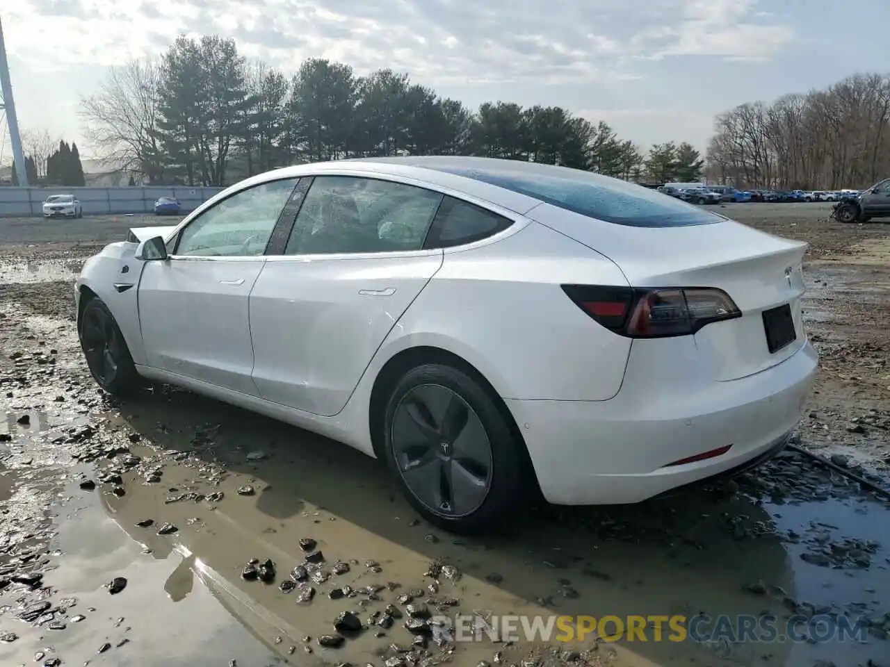 2 Photograph of a damaged car 5YJ3E1EA5LF597724 TESLA MODEL 3 2020