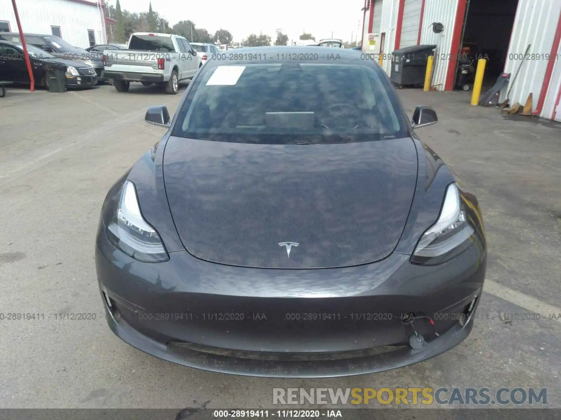 6 Photograph of a damaged car 5YJ3E1EA5LF611461 TESLA MODEL 3 2020