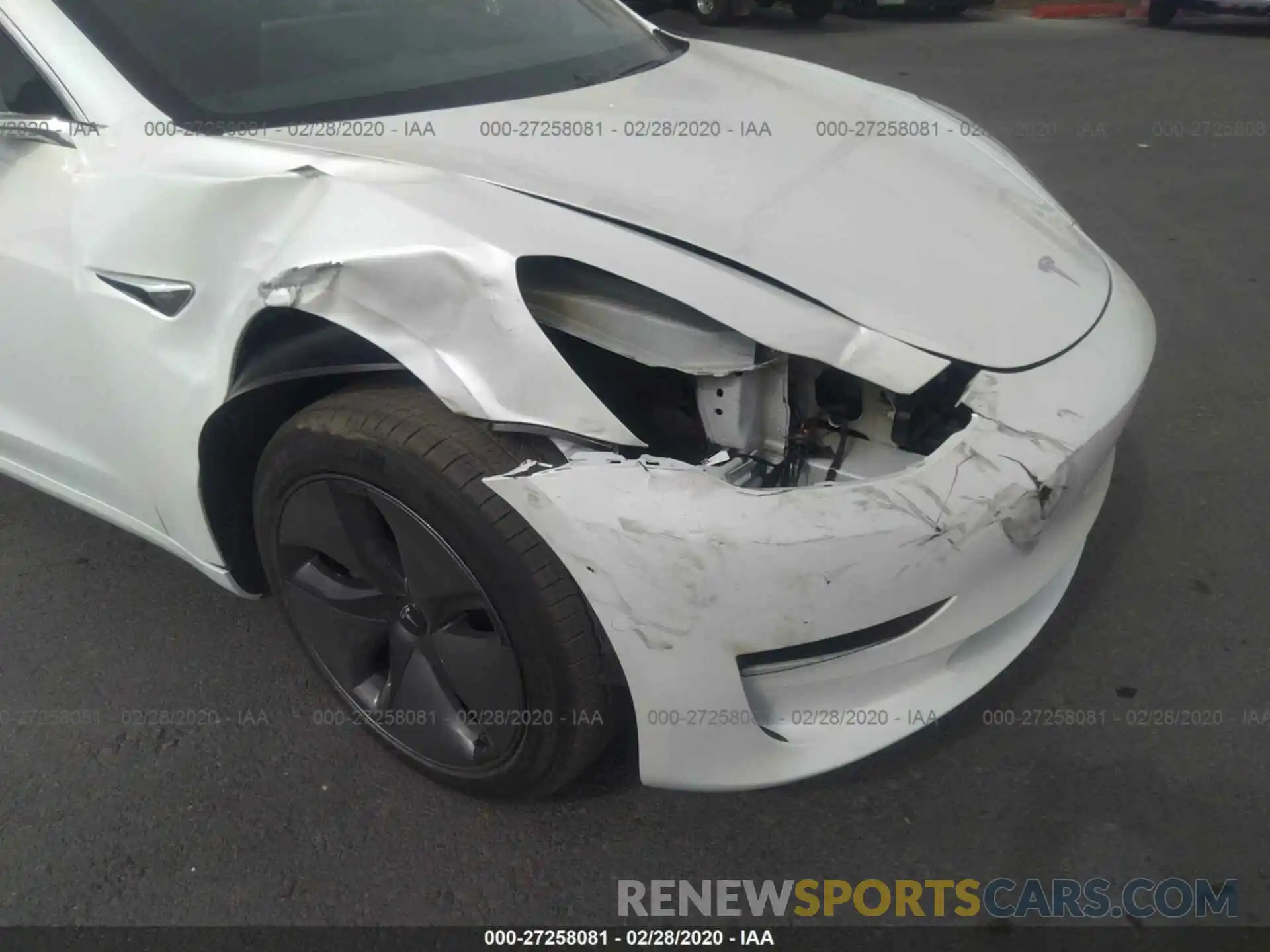 6 Photograph of a damaged car 5YJ3E1EA5LF613596 TESLA MODEL 3 2020