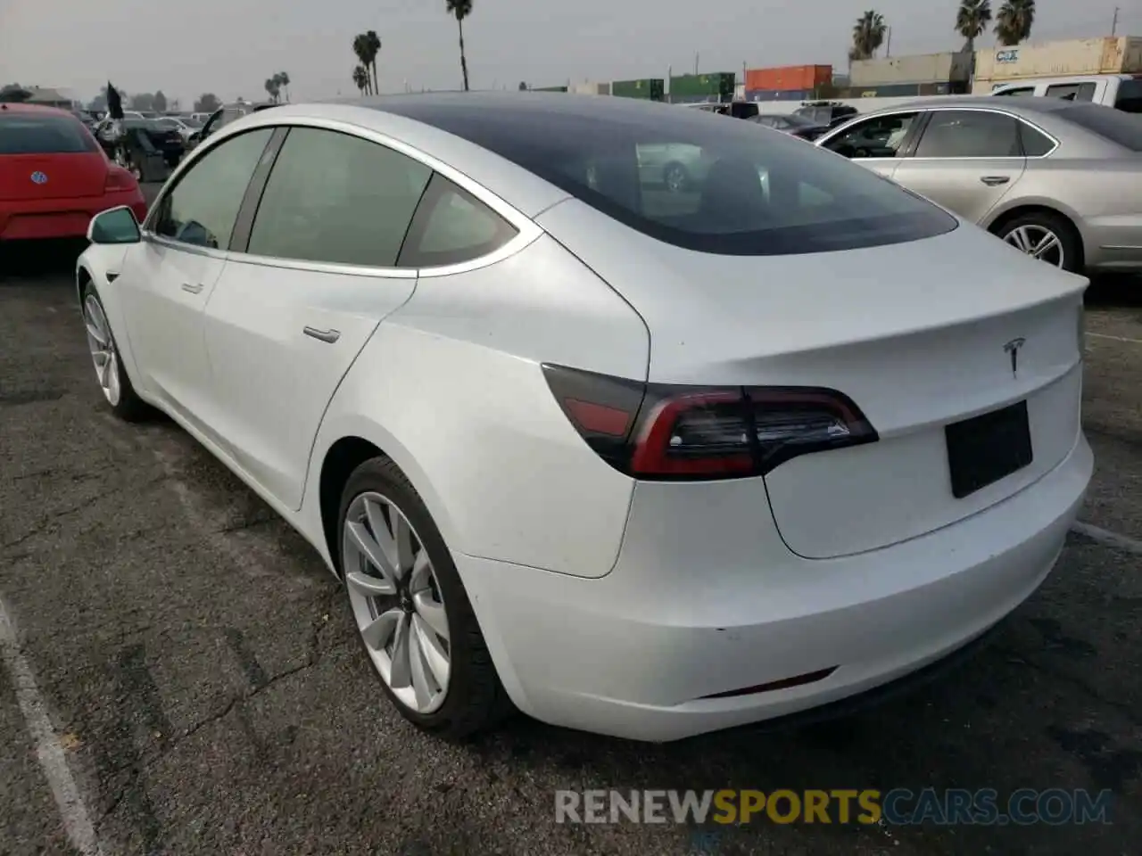 3 Photograph of a damaged car 5YJ3E1EA5LF614294 TESLA MODEL 3 2020