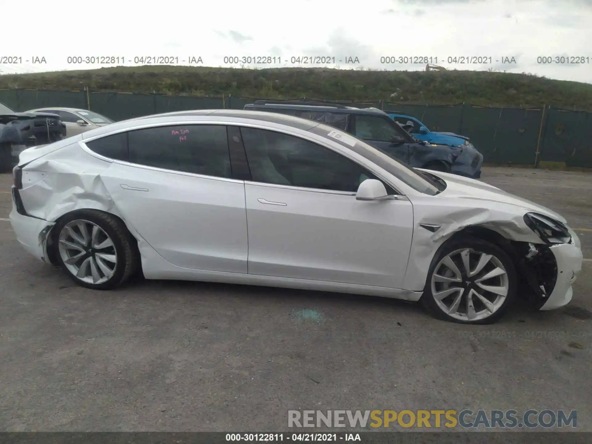 6 Фотография поврежденного автомобиля 5YJ3E1EA5LF616059 TESLA MODEL 3 2020