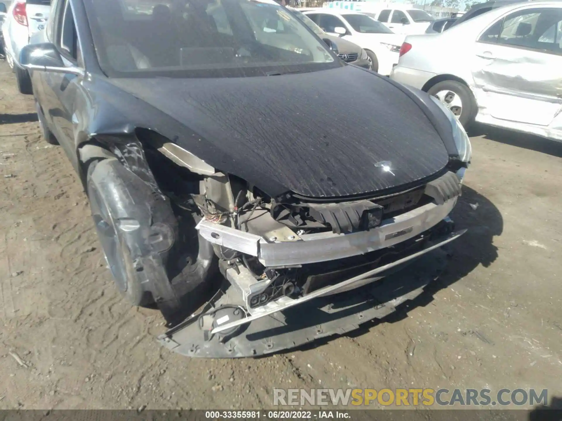 6 Photograph of a damaged car 5YJ3E1EA5LF630186 TESLA MODEL 3 2020