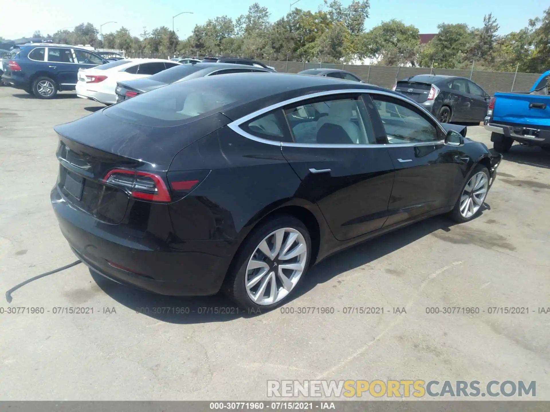 4 Photograph of a damaged car 5YJ3E1EA5LF634819 TESLA MODEL 3 2020