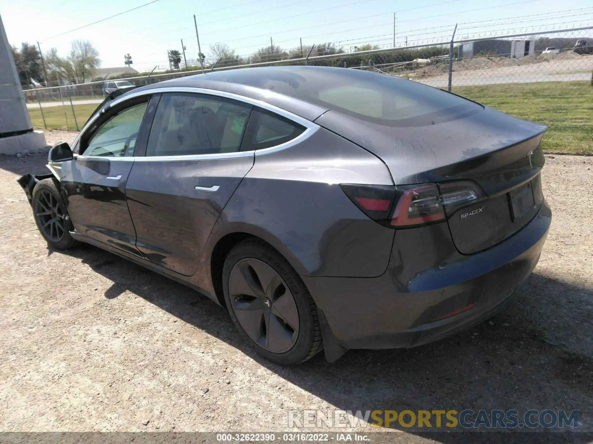 3 Photograph of a damaged car 5YJ3E1EA5LF659980 TESLA MODEL 3 2020