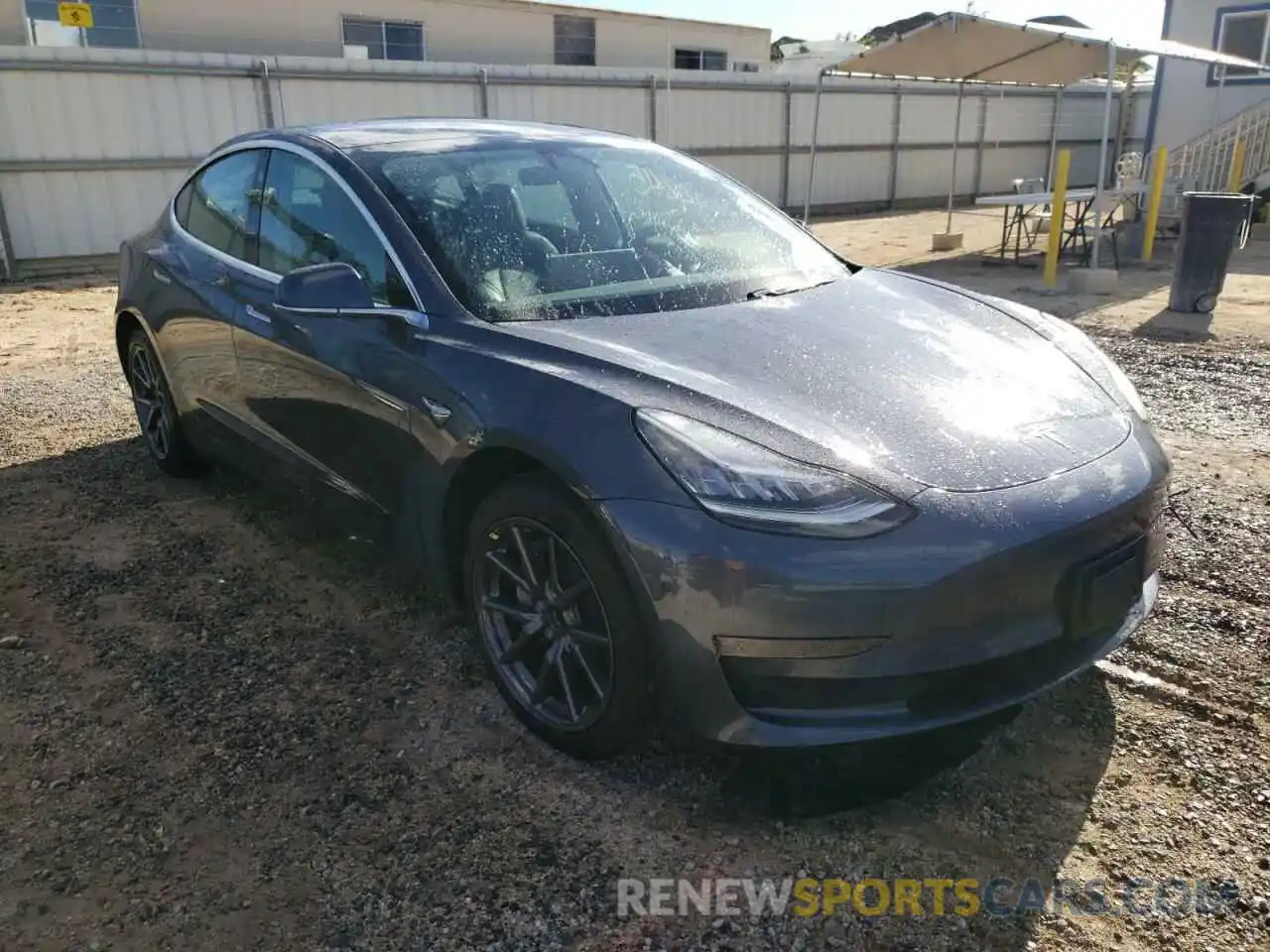 1 Photograph of a damaged car 5YJ3E1EA5LF703170 TESLA MODEL 3 2020