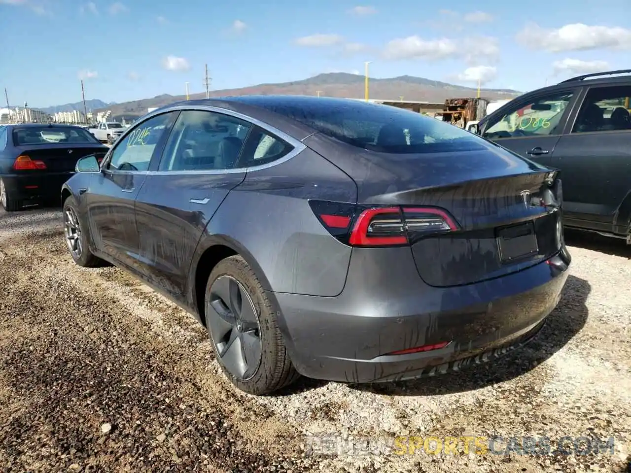 3 Photograph of a damaged car 5YJ3E1EA5LF703170 TESLA MODEL 3 2020