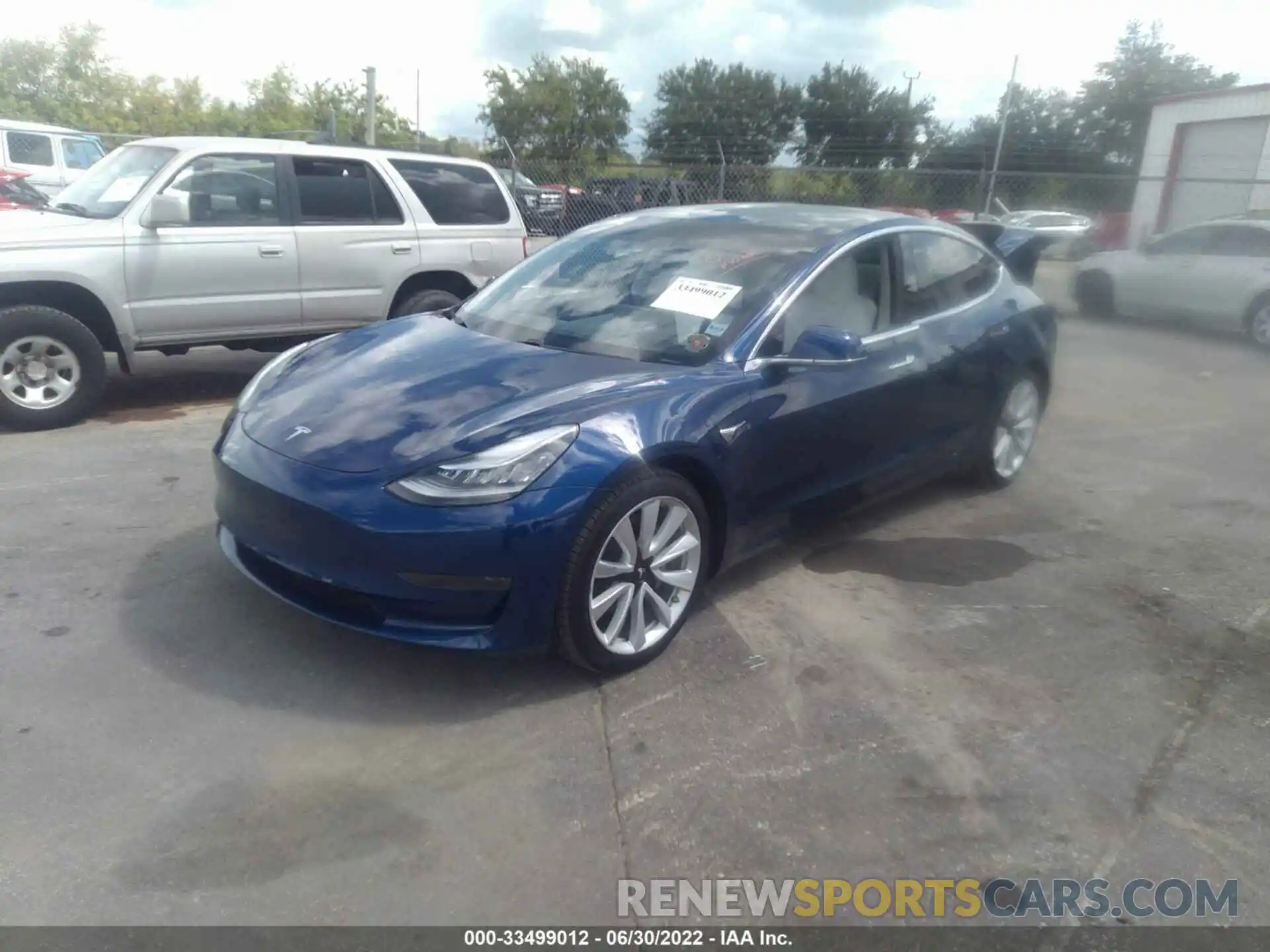 2 Photograph of a damaged car 5YJ3E1EA5LF710295 TESLA MODEL 3 2020