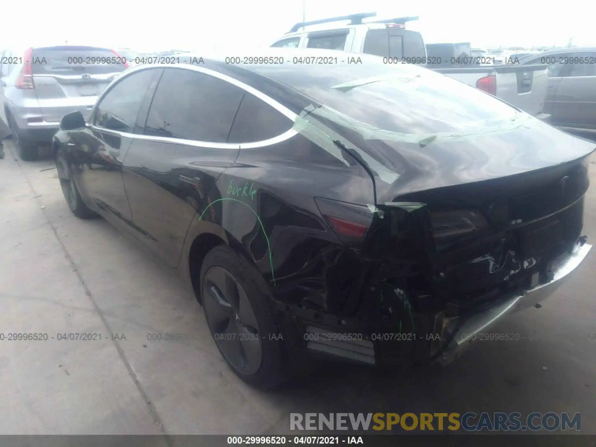 3 Photograph of a damaged car 5YJ3E1EA5LF736475 TESLA MODEL 3 2020