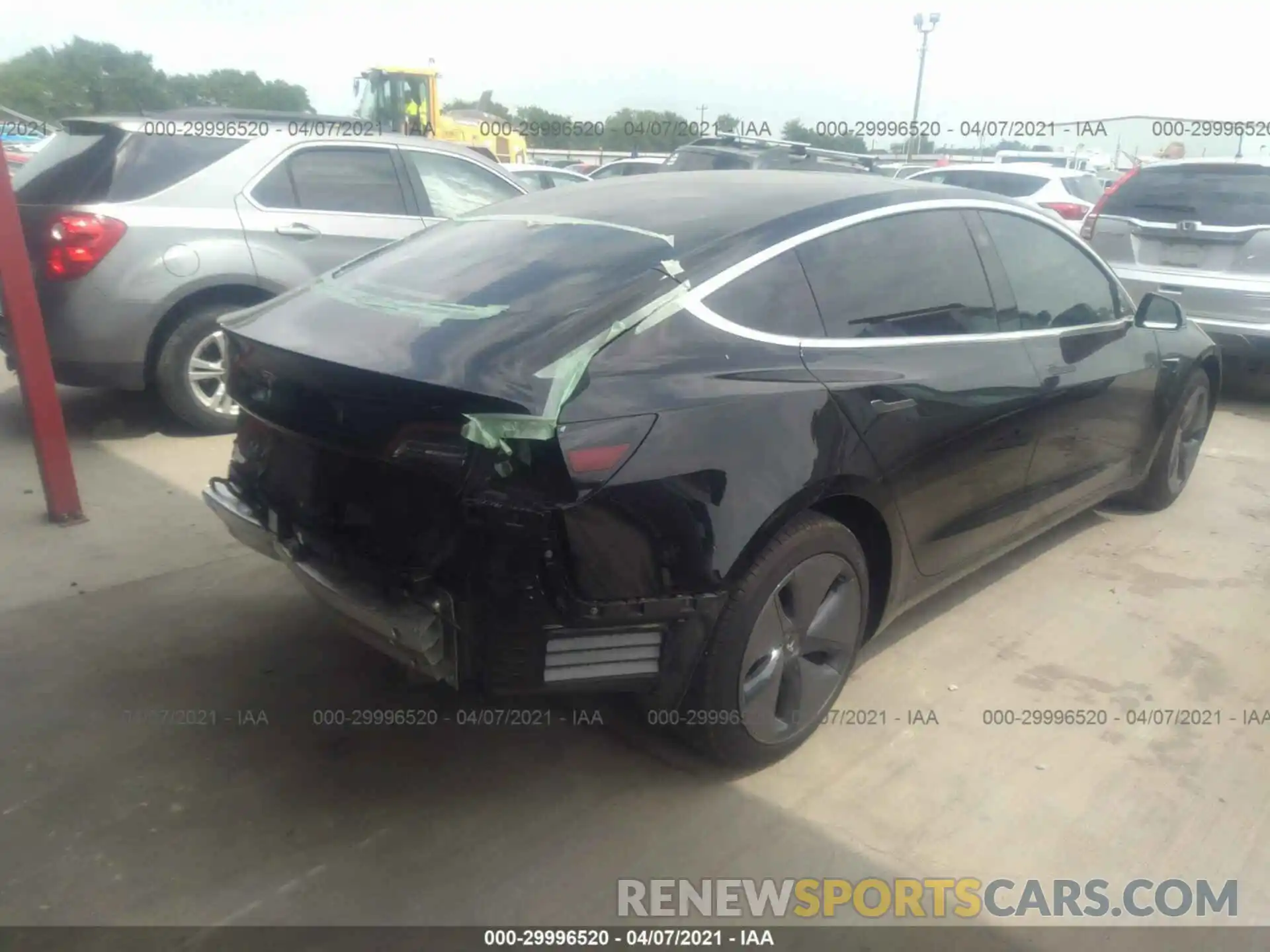 4 Photograph of a damaged car 5YJ3E1EA5LF736475 TESLA MODEL 3 2020