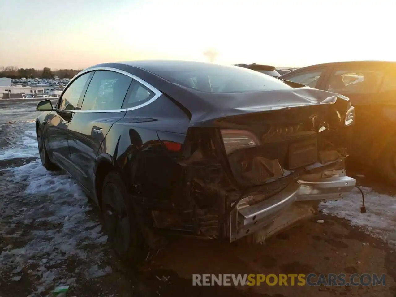 3 Photograph of a damaged car 5YJ3E1EA5LF792125 TESLA MODEL 3 2020