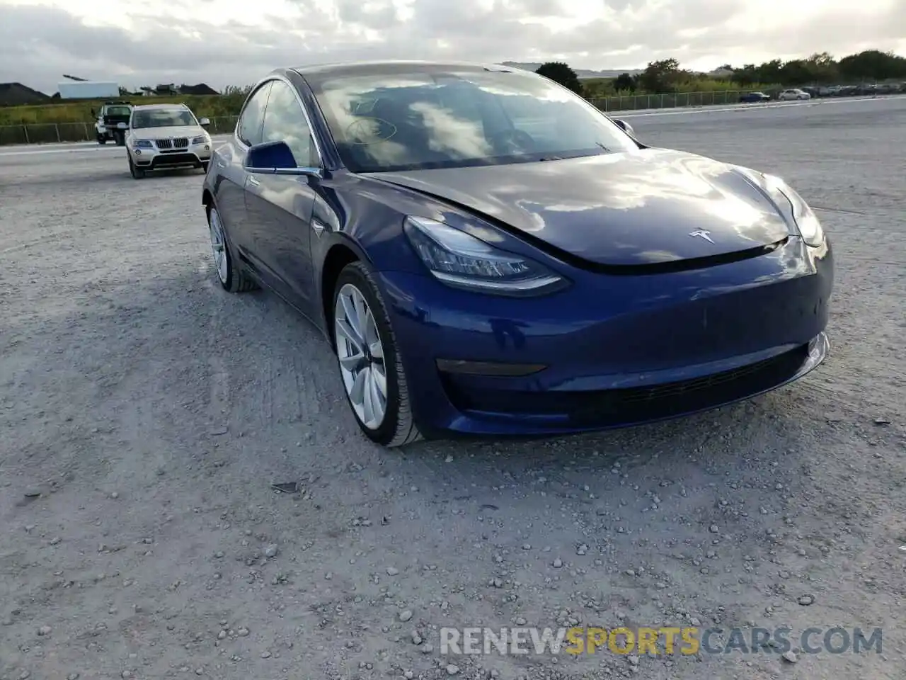 1 Photograph of a damaged car 5YJ3E1EA5LF793002 TESLA MODEL 3 2020