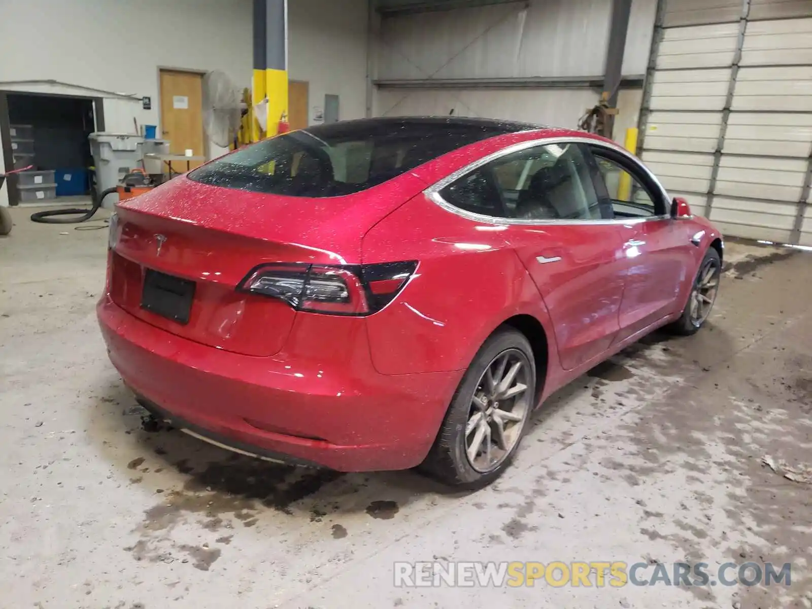 4 Photograph of a damaged car 5YJ3E1EA5LF796871 TESLA MODEL 3 2020