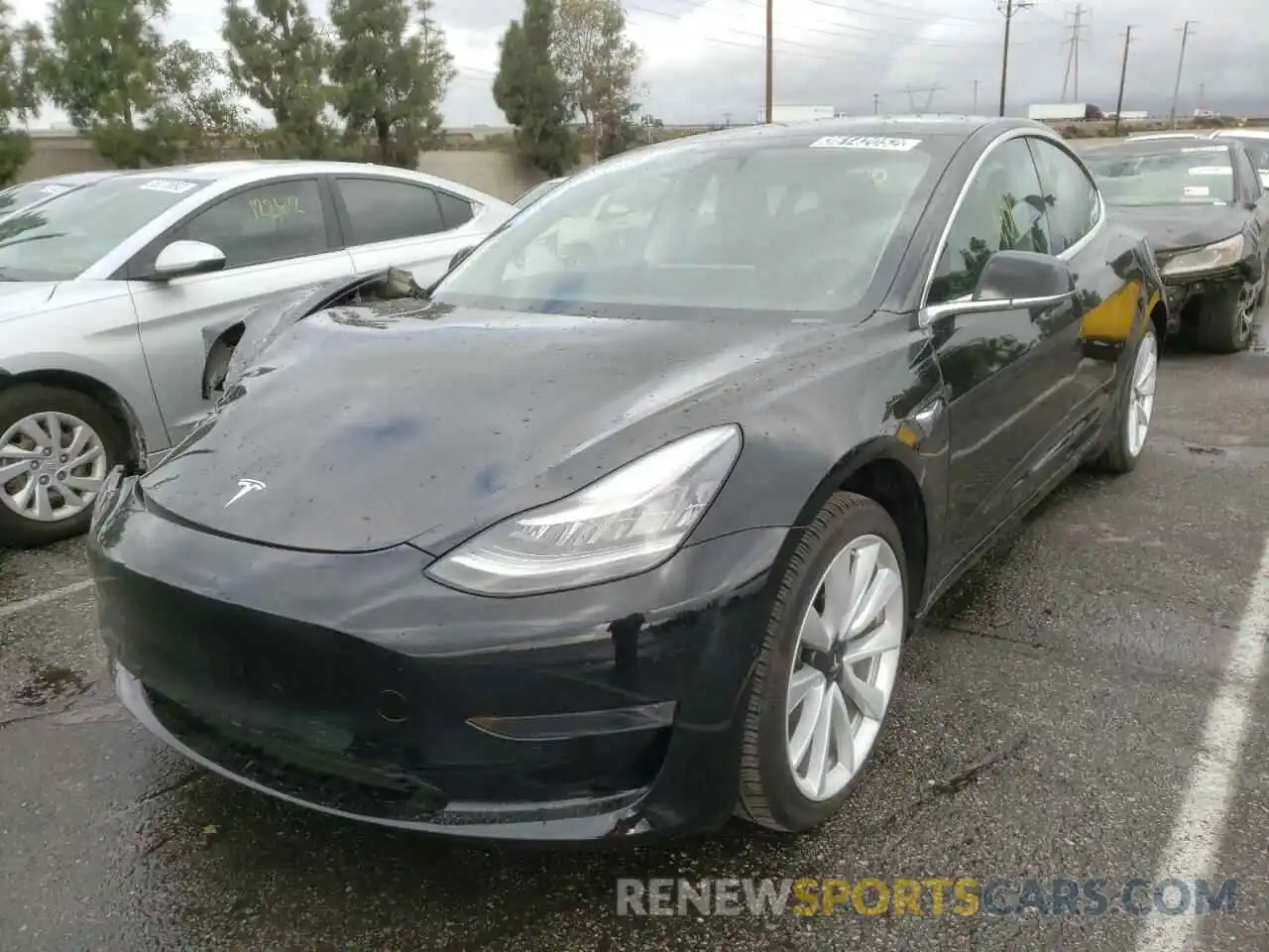 2 Photograph of a damaged car 5YJ3E1EA5LF807884 TESLA MODEL 3 2020