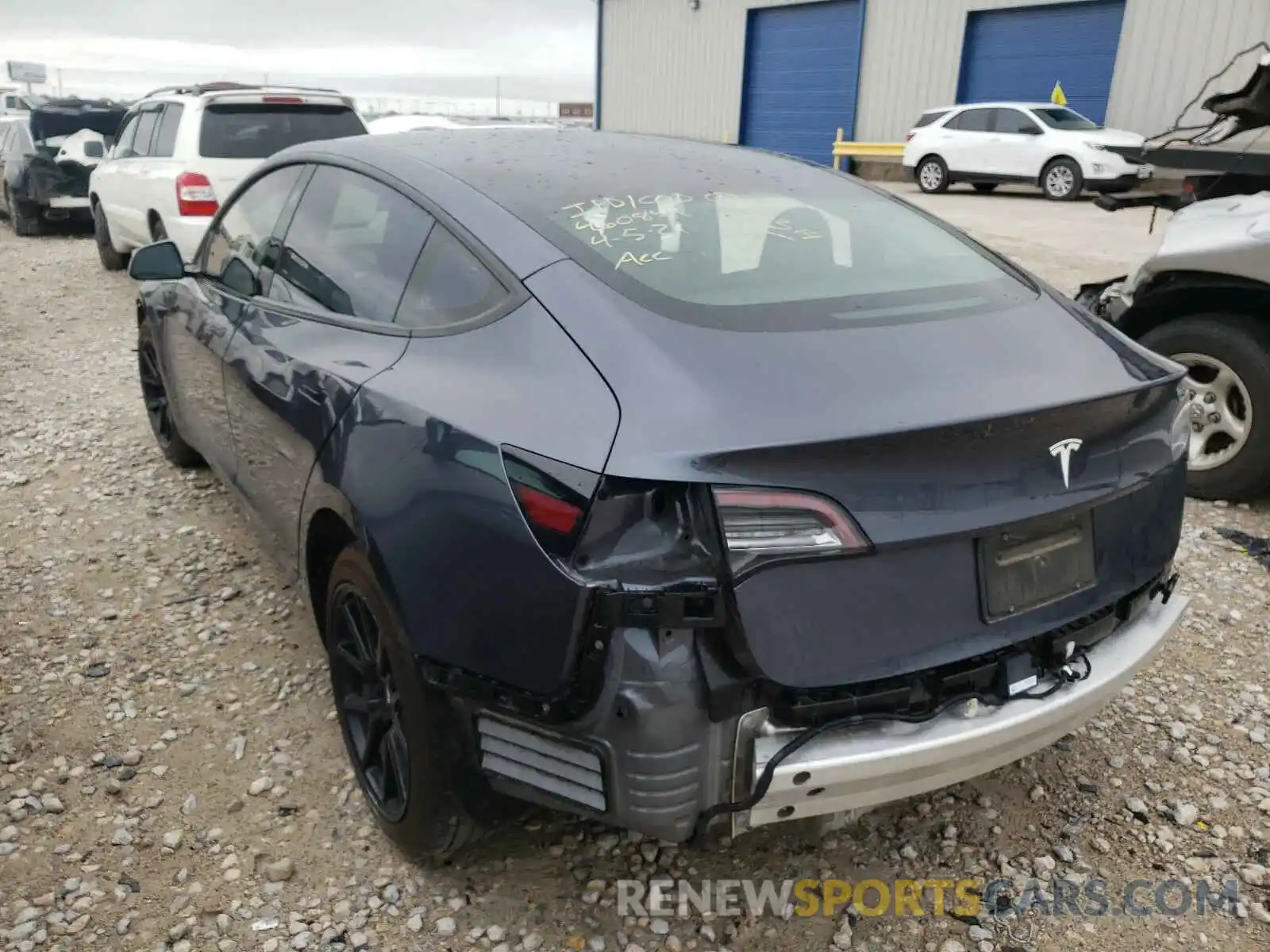 3 Photograph of a damaged car 5YJ3E1EA6LF495977 TESLA MODEL 3 2020