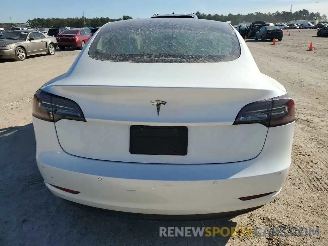 6 Photograph of a damaged car 5YJ3E1EA6LF509599 TESLA MODEL 3 2020