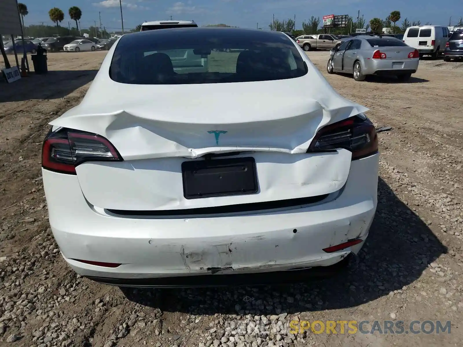 9 Photograph of a damaged car 5YJ3E1EA6LF590927 TESLA MODEL 3 2020