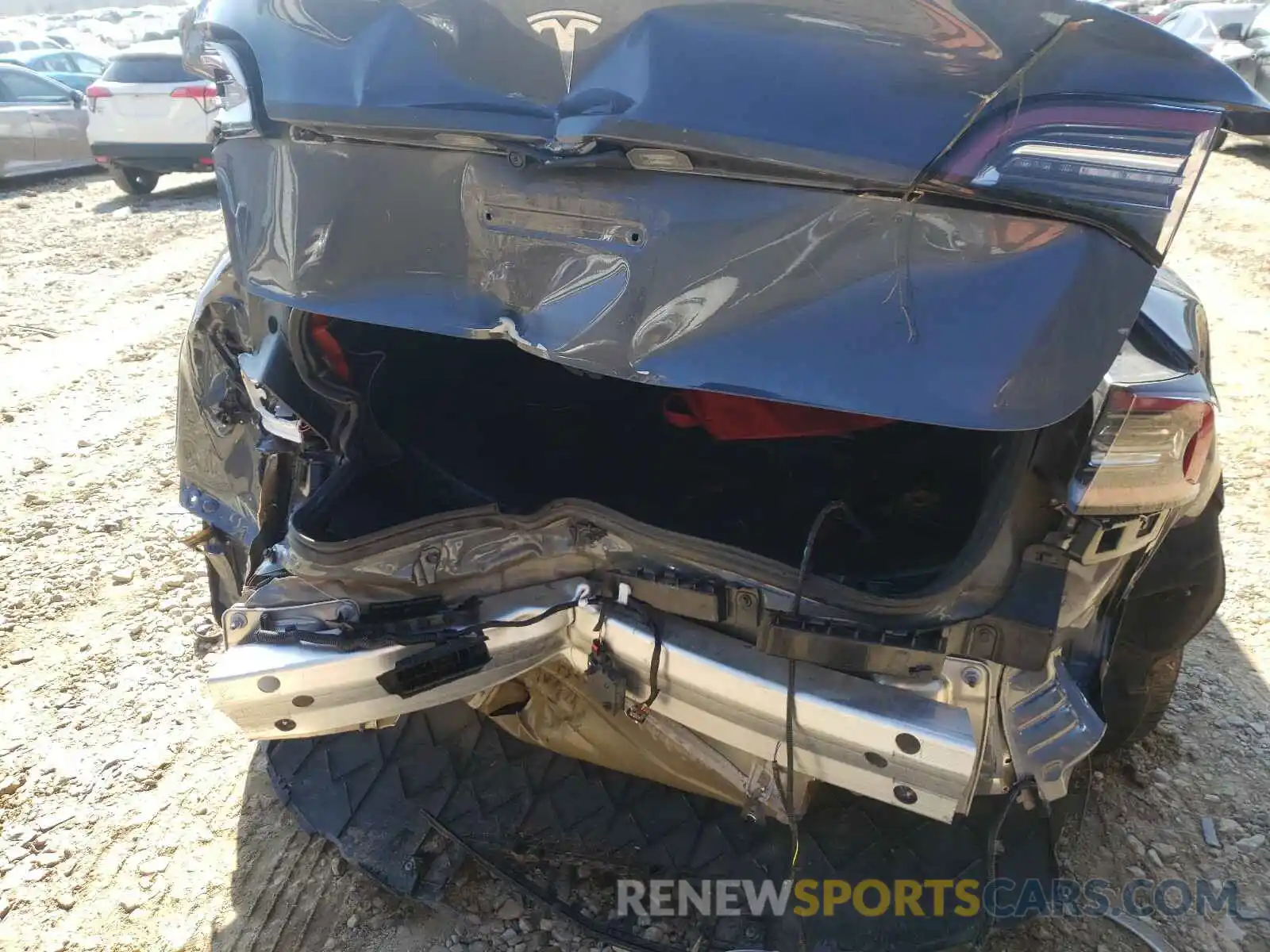 9 Photograph of a damaged car 5YJ3E1EA6LF596971 TESLA MODEL 3 2020