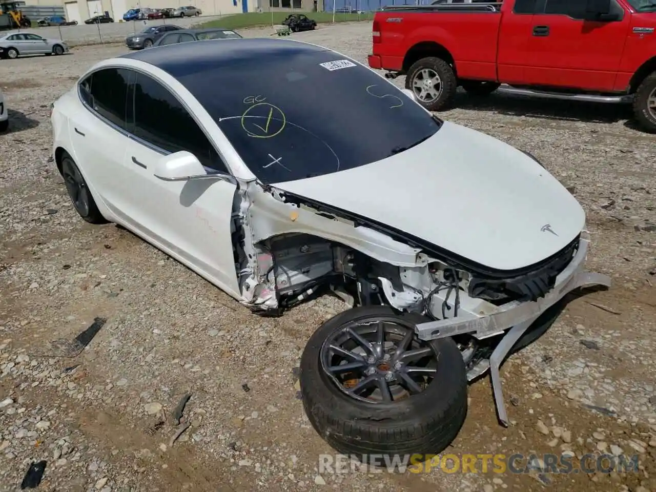 1 Photograph of a damaged car 5YJ3E1EA6LF598137 TESLA MODEL 3 2020