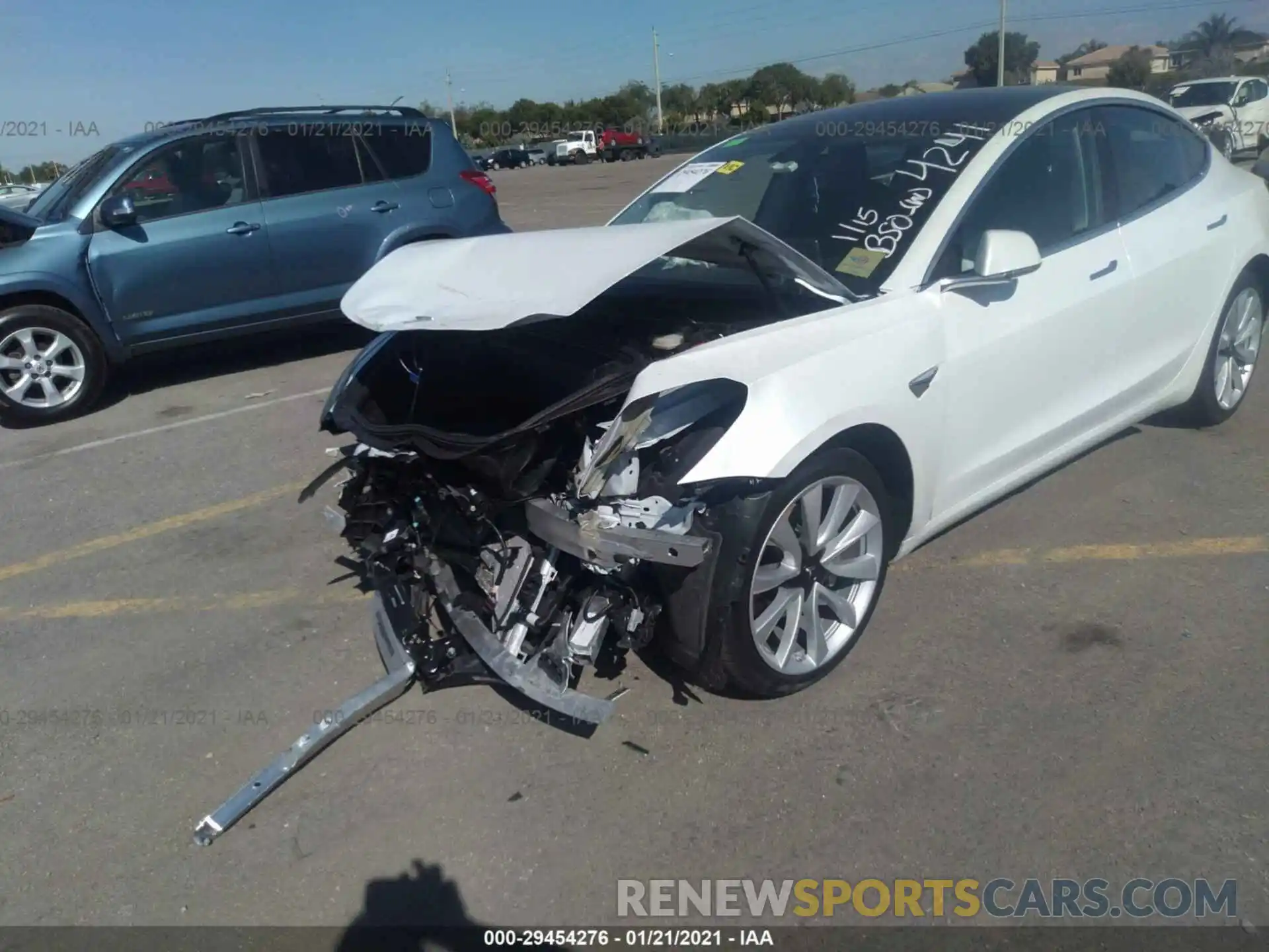 6 Photograph of a damaged car 5YJ3E1EA6LF614241 TESLA MODEL 3 2020