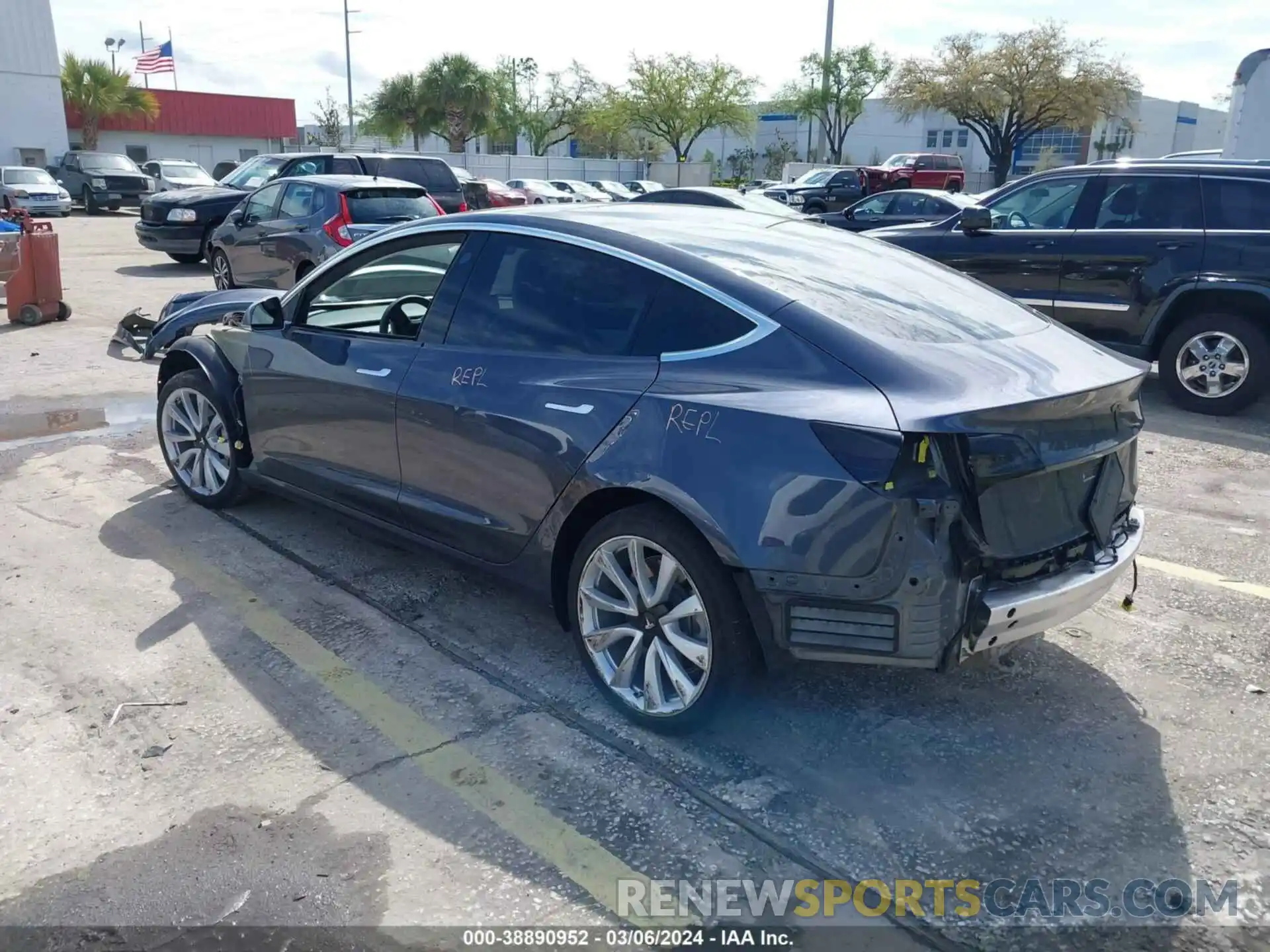 3 Photograph of a damaged car 5YJ3E1EA6LF634845 TESLA MODEL 3 2020