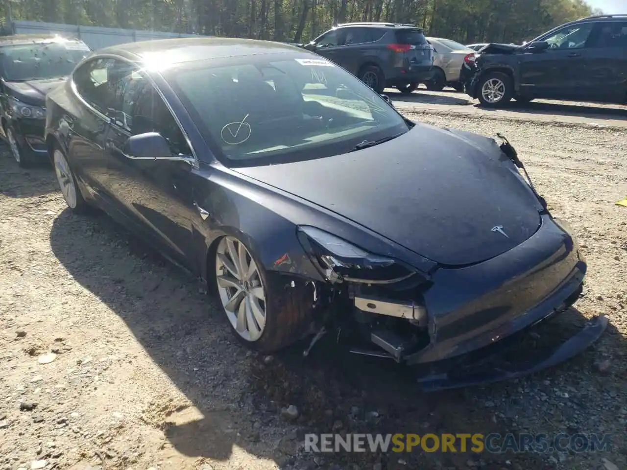 1 Photograph of a damaged car 5YJ3E1EA6LF645702 TESLA MODEL 3 2020