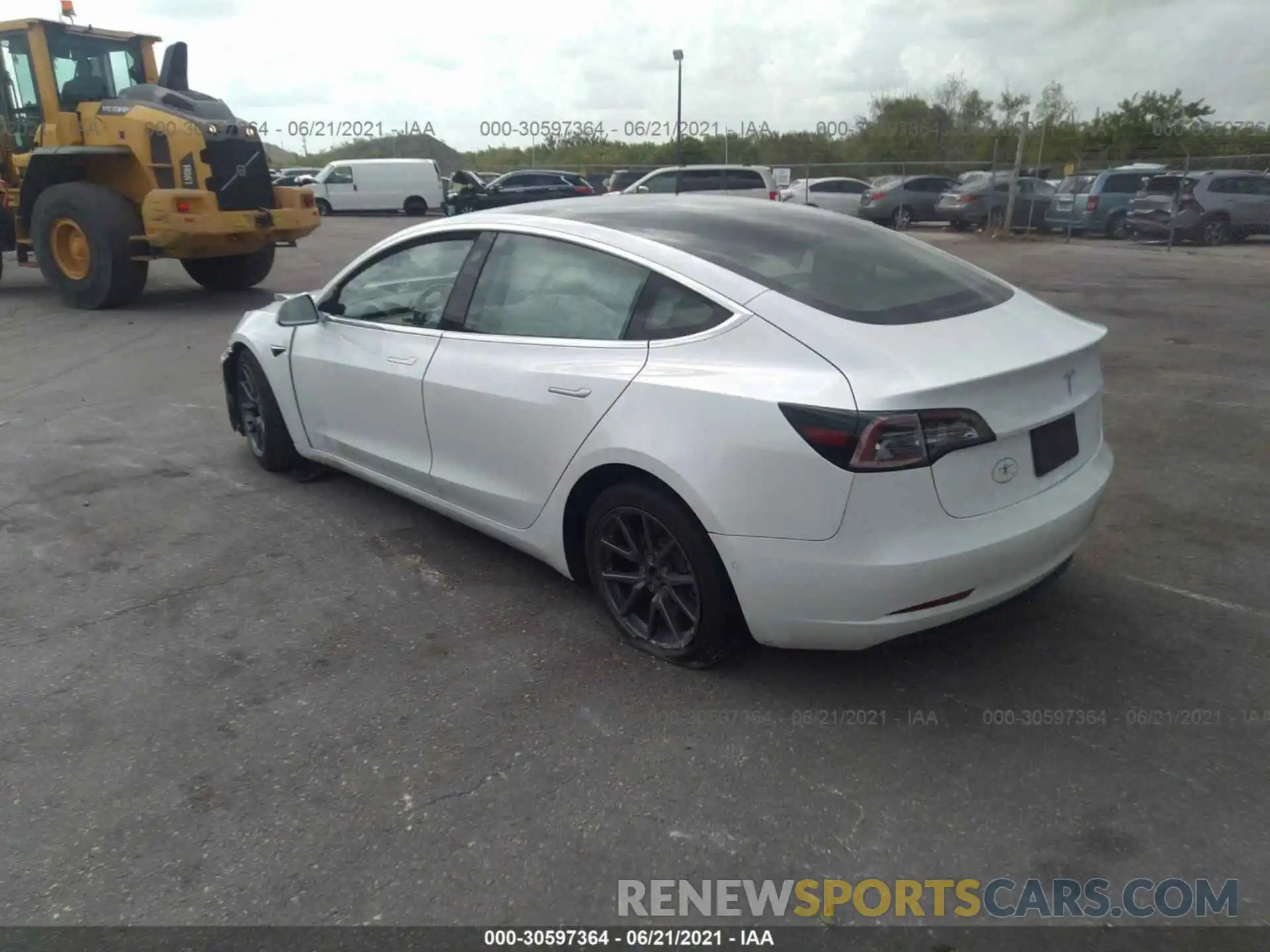 3 Photograph of a damaged car 5YJ3E1EA6LF660183 TESLA MODEL 3 2020