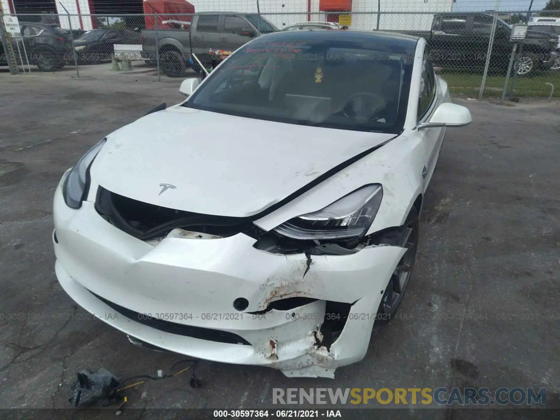 6 Photograph of a damaged car 5YJ3E1EA6LF660183 TESLA MODEL 3 2020