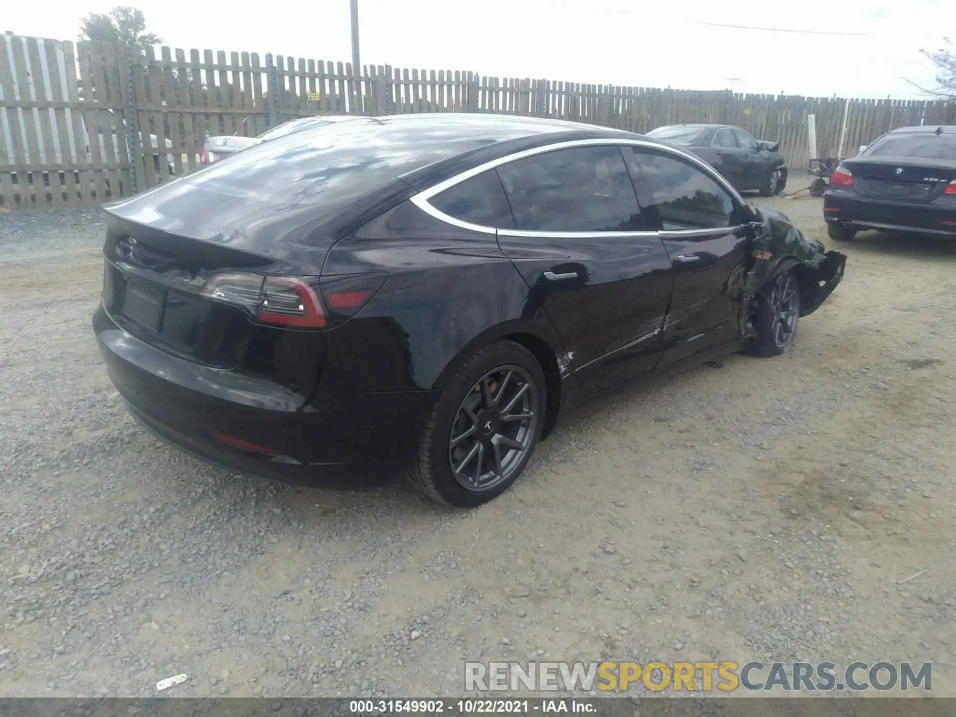 4 Фотография поврежденного автомобиля 5YJ3E1EA6LF662029 TESLA MODEL 3 2020