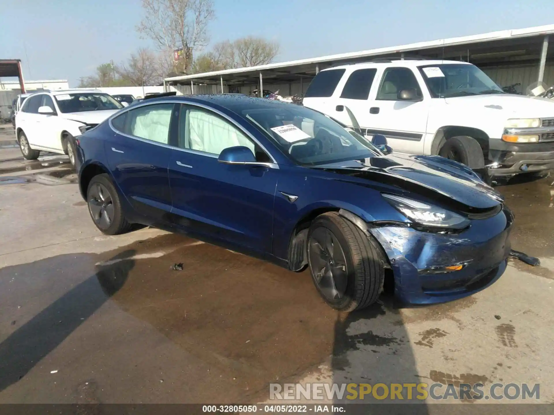 1 Photograph of a damaged car 5YJ3E1EA6LF705834 TESLA MODEL 3 2020