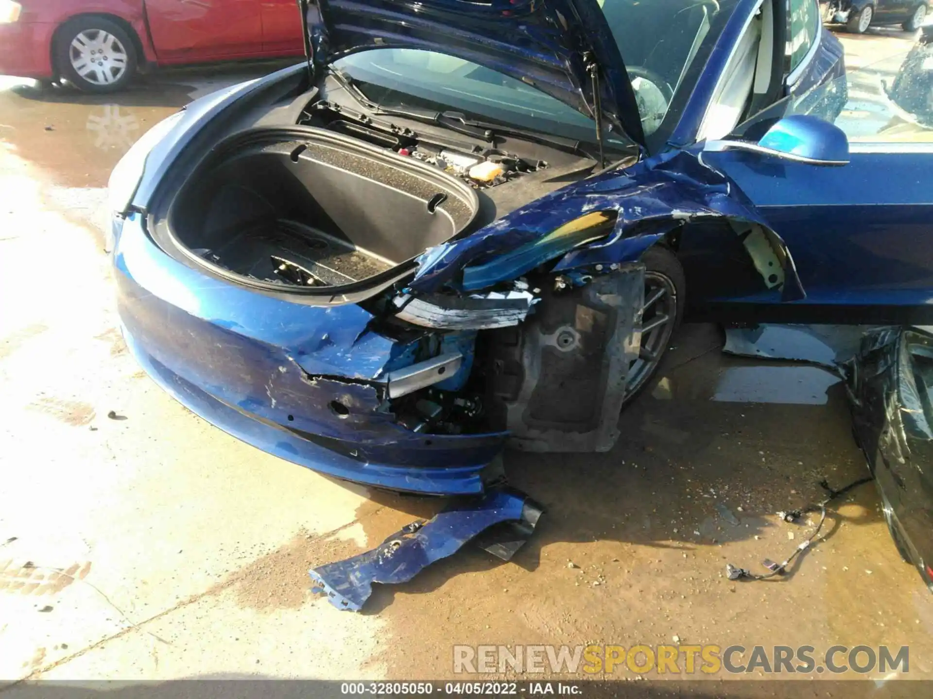 6 Photograph of a damaged car 5YJ3E1EA6LF705834 TESLA MODEL 3 2020