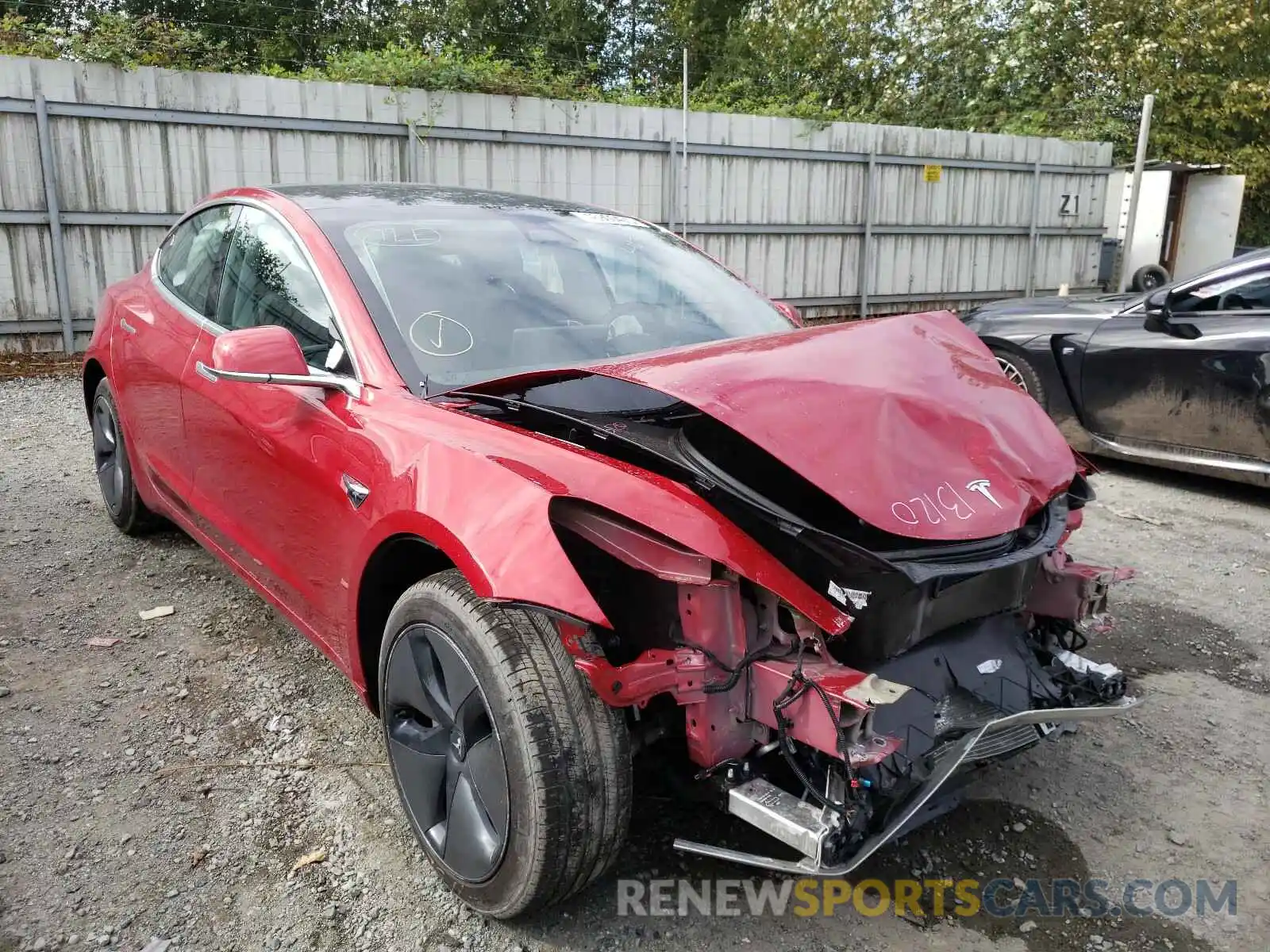 1 Photograph of a damaged car 5YJ3E1EA6LF718731 TESLA MODEL 3 2020