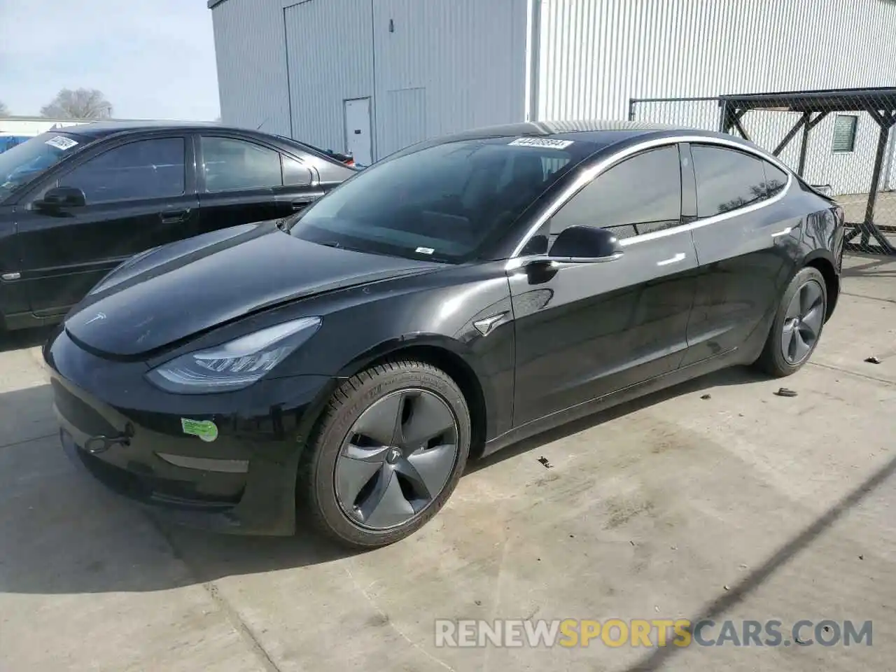 1 Photograph of a damaged car 5YJ3E1EA6LF739076 TESLA MODEL 3 2020