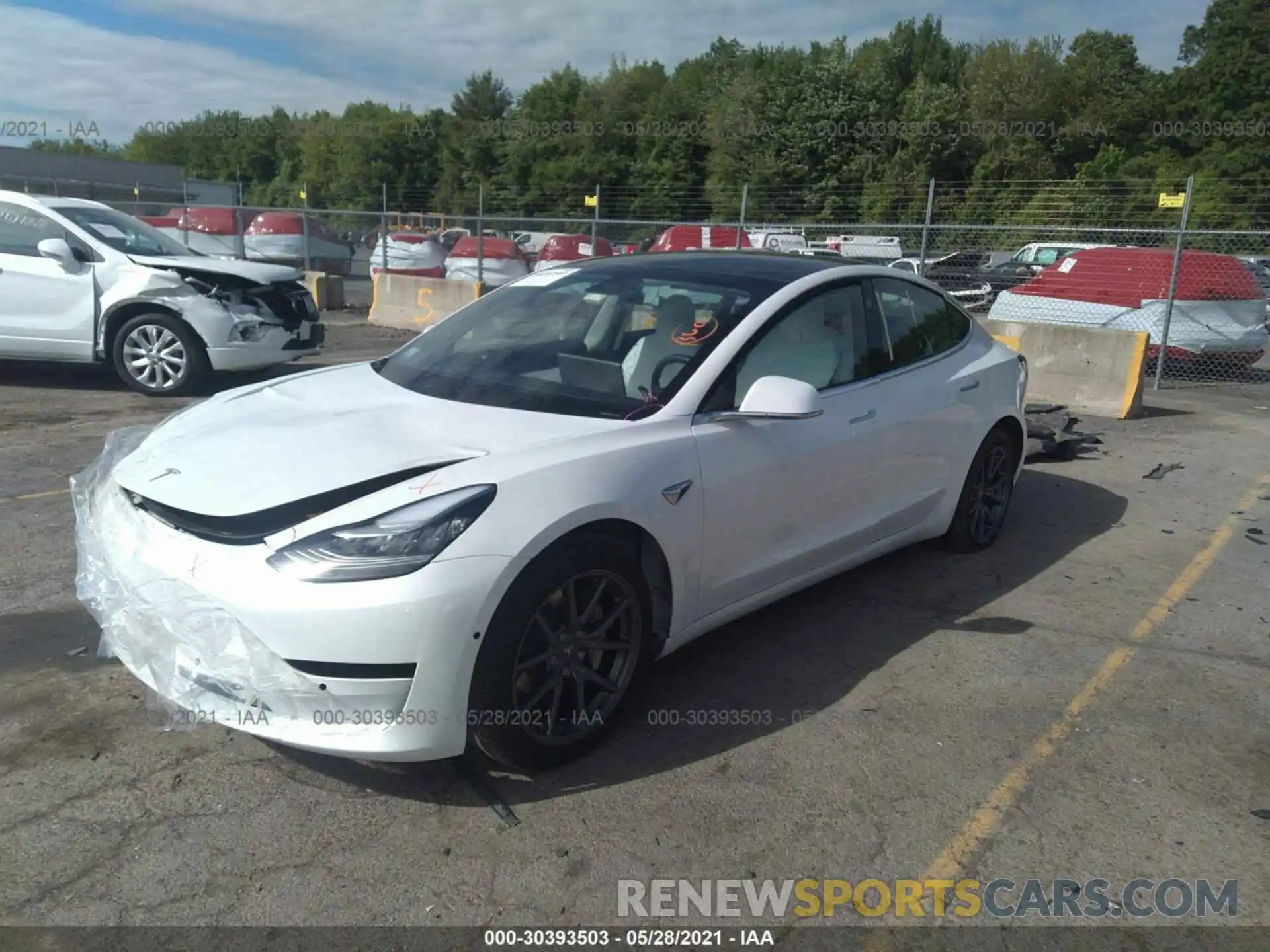 2 Photograph of a damaged car 5YJ3E1EA6LF740986 TESLA MODEL 3 2020