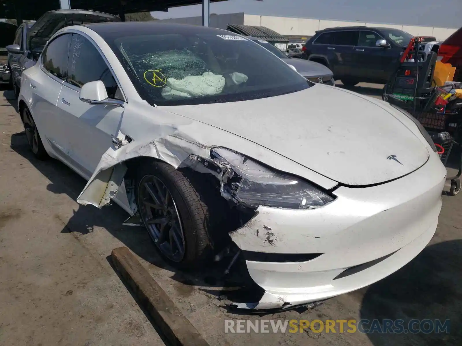 1 Photograph of a damaged car 5YJ3E1EA6LF747064 TESLA MODEL 3 2020