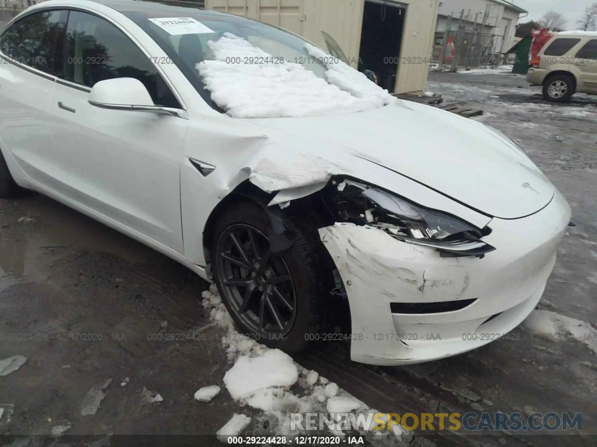 6 Photograph of a damaged car 5YJ3E1EA6LF785443 TESLA MODEL 3 2020