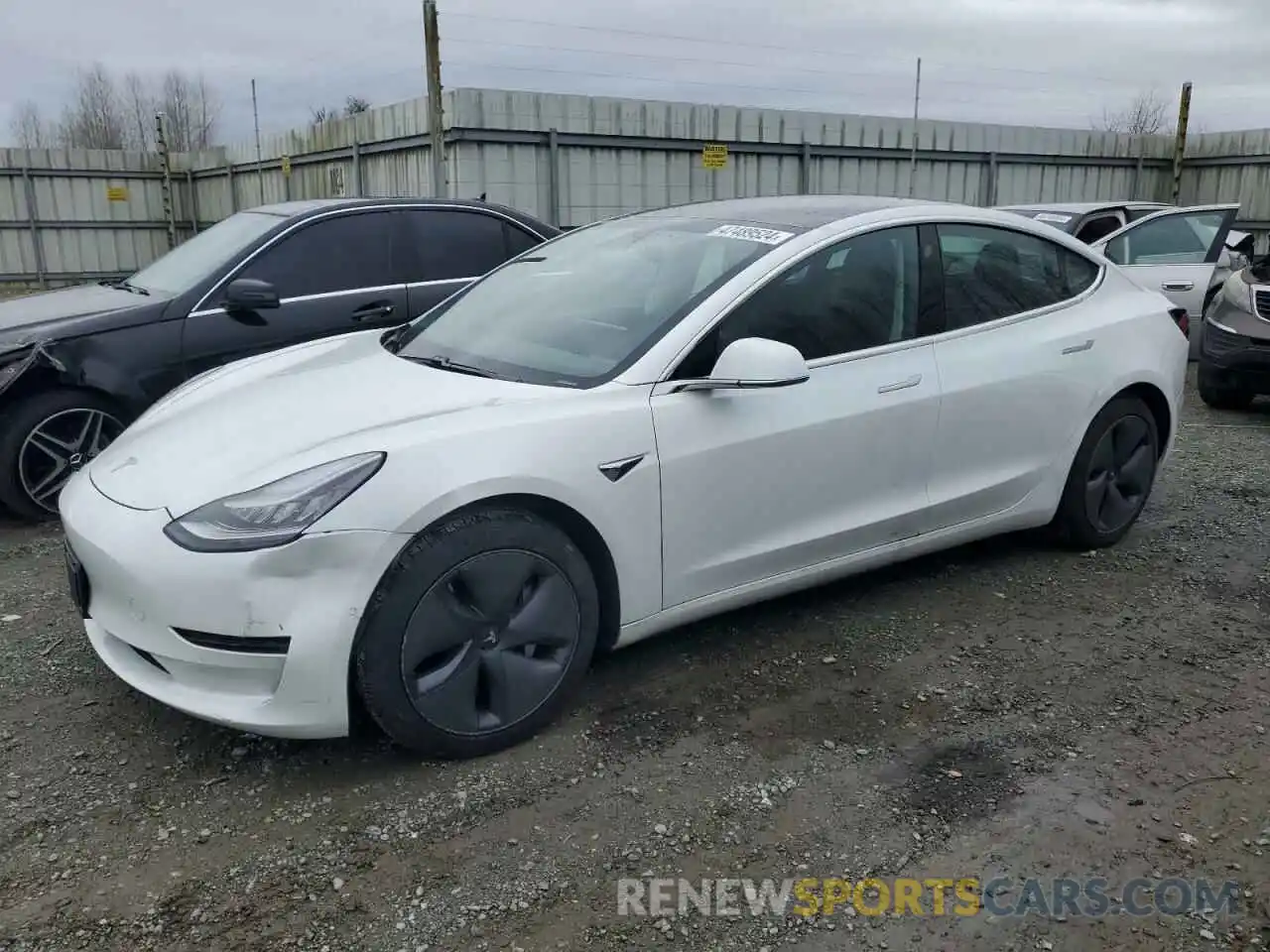 1 Photograph of a damaged car 5YJ3E1EA6LF786379 TESLA MODEL 3 2020