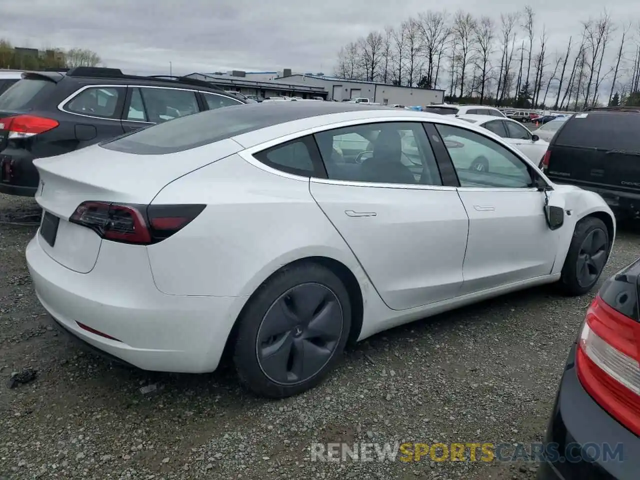 3 Photograph of a damaged car 5YJ3E1EA6LF786379 TESLA MODEL 3 2020