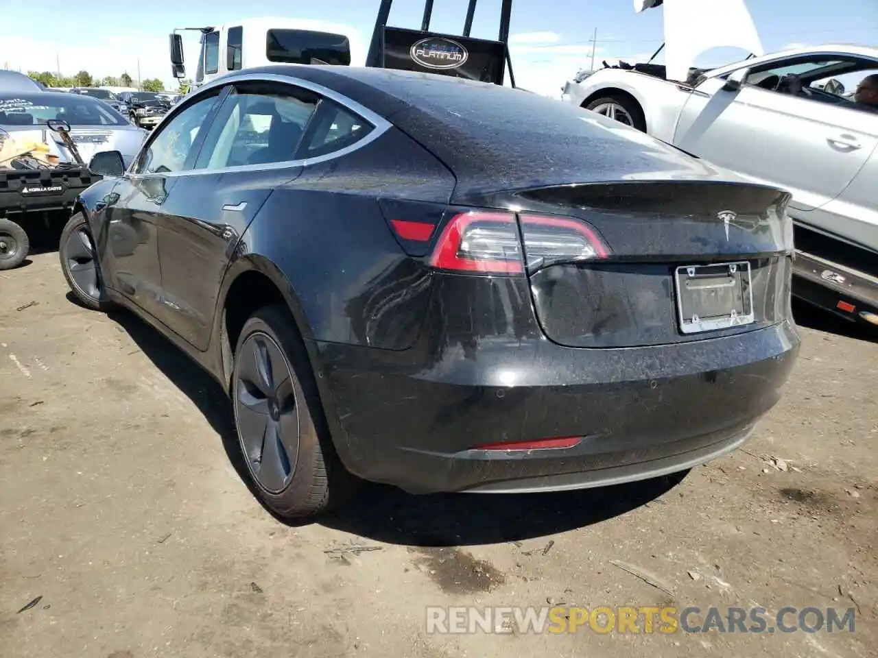 3 Photograph of a damaged car 5YJ3E1EA6LF798774 TESLA MODEL 3 2020