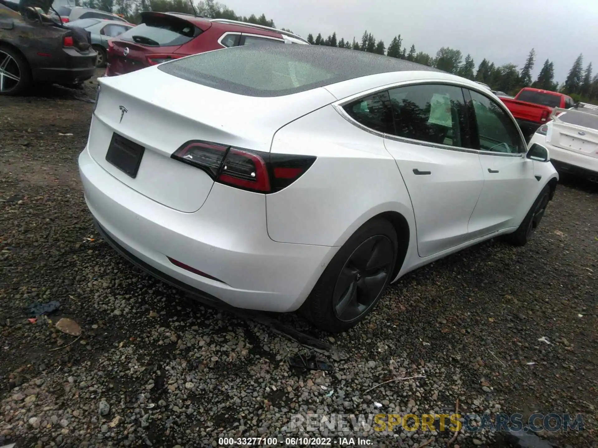 4 Photograph of a damaged car 5YJ3E1EA6LF804430 TESLA MODEL 3 2020