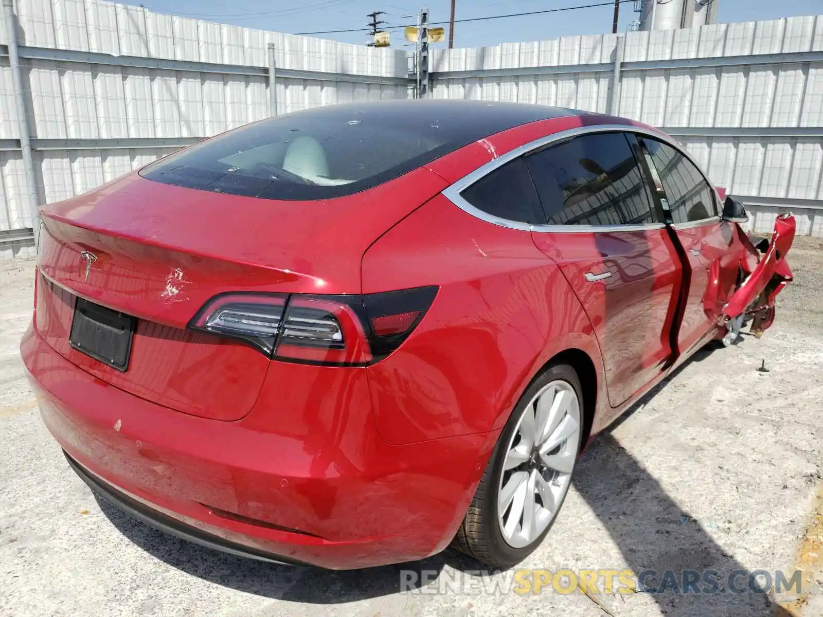 4 Photograph of a damaged car 5YJ3E1EA6LF806789 TESLA MODEL 3 2020